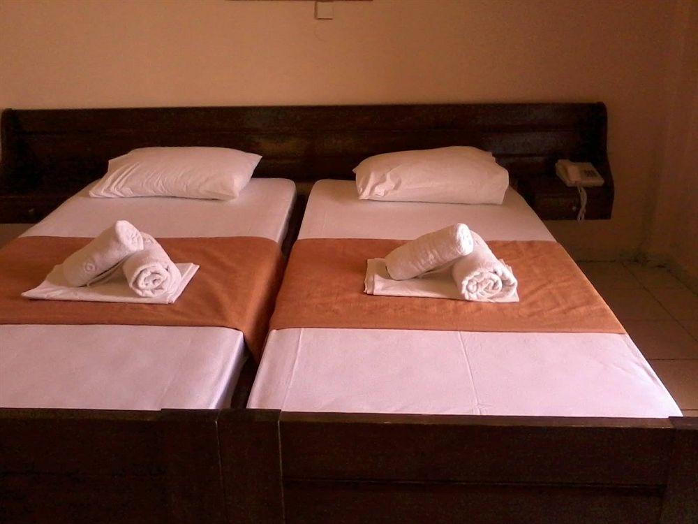 Aegli Hotel